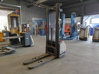 Stoccatori guida in accompagnamento Crown WF3000 1.2