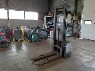 Stoccatori guida in accompagnamento Crown WF3000 1.2