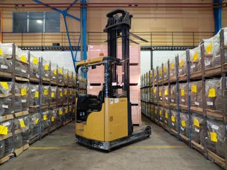 Carrelli retrattili Hyster HYR2.0