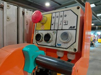 Navicella a gruppo di sollevamento verticale JLG TOUCANDUO