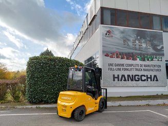 Carrello elevatore frontale a 4 ruote Hangcha XE30Hi ( CPD30-XEY2H2-SI )