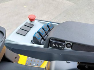 Carrello elevatore frontale a 4 ruote Hangcha XE30Hi ( CPD30-XEY2H2-SI )