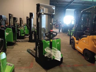 Stoccatori guida in accompagnamento Hangcha CDD16-XT1-SIL