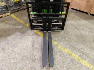 Carrello elevatore frontale a 3 ruote Hangcha XC3-20i (CPDS20-XCY2G-SI) - 7