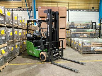 Carrello elevatore frontale a 3 ruote Hangcha XC3-20i (CPDS20-XCY2G-SI) - 1