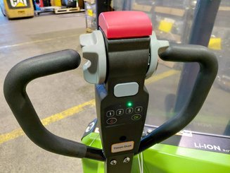 Stoccatori guida in accompagnamento Hangcha CDD15-A2MC2-ISZ