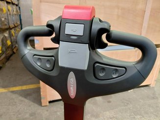 Stoccatori guida in accompagnamento Hangcha CDD12-AMC2-L