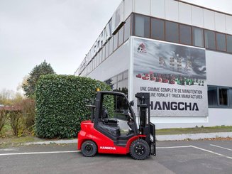 Carrello elevatore frontale a 4 ruote Hangcha XF25D-2 (CPCD25-X2H7F1)