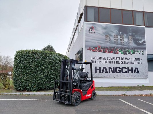 Carrello elevatore frontale a 4 ruote Hangcha XF25D-2 (CPCD25-X2H7F1) - 1