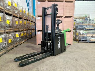 Stoccatori con piattaforma Hangcha CDD16-XT1S-SiL