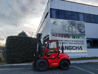 Carrelli elevatori fuoristrada Hangcha TT30-4 (CPCD30-XW98C-RT4)