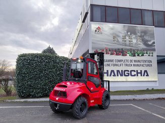 Carrelli elevatori fuoristrada Hangcha TT30-4 (CPCD30-XW98C-RT4)