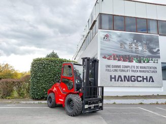 Carrelli elevatori fuoristrada Hangcha TT35-4 ( CPCD35-XW33C-RT4 )