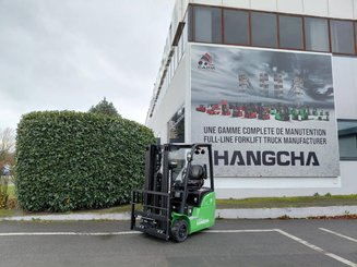 Carrello elevatore frontale a 3 ruote Hangcha  XC3-18i (CPDS18-XCY2G-SI) 