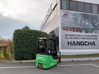 Carrello elevatore frontale a 3 ruote Hangcha  XC3-18i (CPDS18-XCY2G-SI) 