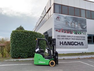 Carrello elevatore frontale a 3 ruote Hangcha  XC3-18i (CPDS18-XCY2G-SI) 
