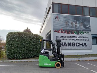 Carrello elevatore frontale a 3 ruote Hangcha XC3-18i