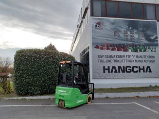 Carrello elevatore frontale a 3 ruote Hangcha XC3-18i
