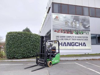 Carrello elevatore frontale a 3 ruote Hangcha XC3-20i (CPDS20-XCY2G-SI) - 1