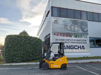 Carrello elevatore frontale a 4 ruote Hangcha XE20Ci ( CPD20-XEXY2HA-SI )