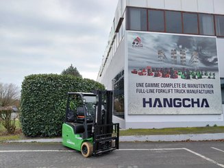 Carrello elevatore frontale a 3 ruote Hangcha XC3-20i (CPDS20-XCC2G-SI) - 1