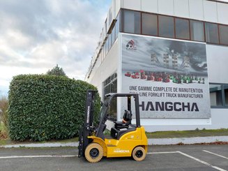 Carrello elevatore frontale a 4 ruote Hangcha XE18i (CPD18-XEY2HA-SI) 