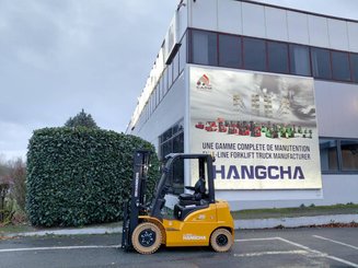 Carrello elevatore frontale a 4 ruote Hangcha XE25i ( CPD25-XEY2HA-SI )