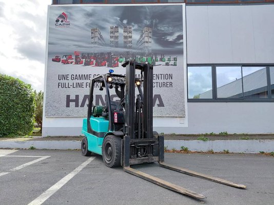 Carrello elevatore frontale a 4 ruote Hyster H3.00FT - 1