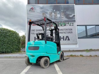 Carrello elevatore frontale a 4 ruote Hyster J2.50XM