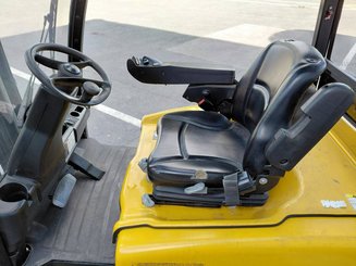 Carrello elevatore frontale a 4 ruote Yale ERP25VL