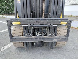 Carrello elevatore frontale a 4 ruote Yale ERP25VL