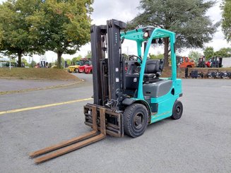 Carrello elevatore frontale a 4 ruote Yale GDP25VX