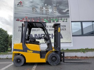 Carrello elevatore frontale a 4 ruote Yale GDP25VX