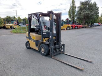 Carrello elevatore frontale a 4 ruote Yale GDP25VX