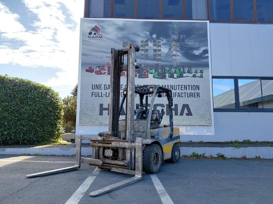 Carrello elevatore frontale a 4 ruote Yale GDP35VX - 1