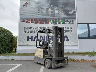 Carrello elevatore frontale a 3 ruote Crown SC30-16