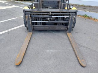 Carrello elevatore frontale a 4 ruote Yale GDP60VX - 12