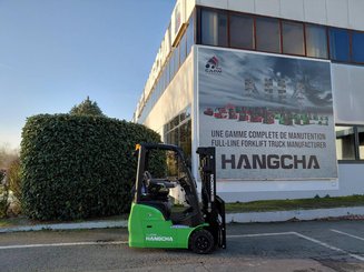 Carrello elevatore frontale a 3 ruote Hangcha XC3-18i