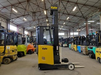 Carrelli retrattili Yale MR14