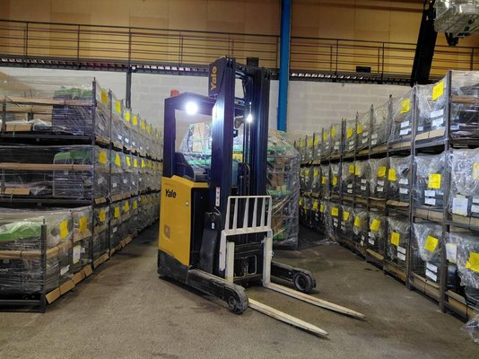 Carrelli retrattili Yale MR10E - 1