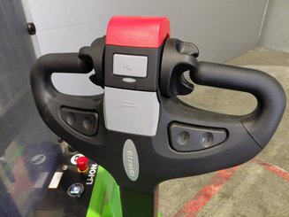 Stoccatori guida in accompagnamento Hangcha CDD12-AMC2-Li