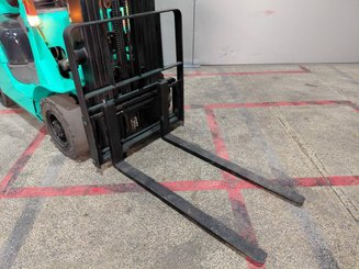 Carrello elevatore frontale a 4 ruote Mitsubishi FG15N