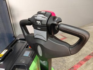 Stoccatori guida in accompagnamento Hangcha CDD20 XT1-SI