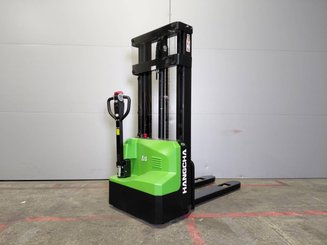 Stoccatori guida in accompagnamento Hangcha CDD15-A2MC2-ISZ