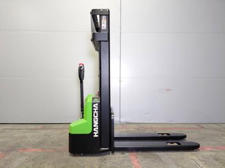 Stoccatori guida in accompagnamento Hangcha CDD15-A2MC2-ISZ