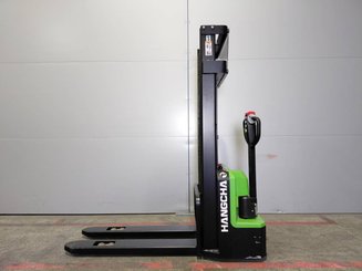 Stoccatori guida in accompagnamento Hangcha CDD15-A2MC2-ISZ