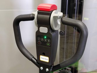 Stoccatori guida in accompagnamento Hangcha CDD15-A2MC2-ISZ